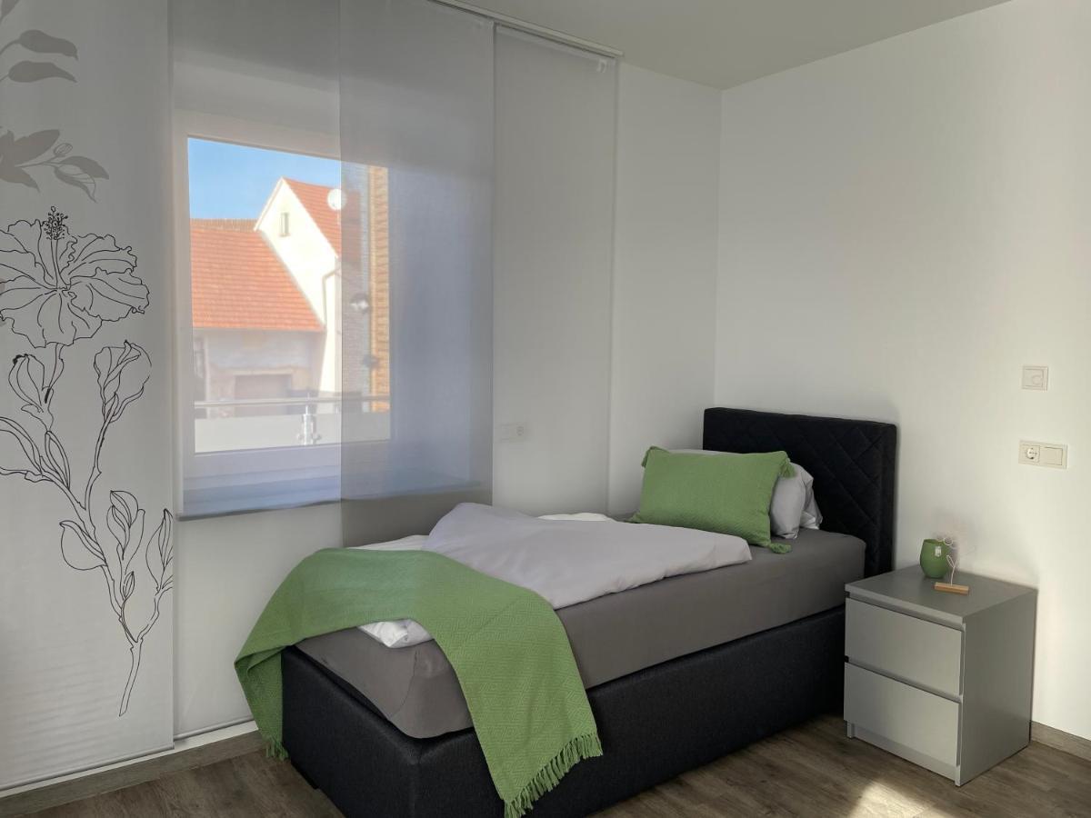 Wohnung Fuer Berufstaetige Hünfeld Eksteriør billede